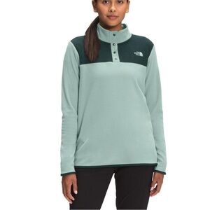 The North Face Women's Two-Tone Fleece Sweater